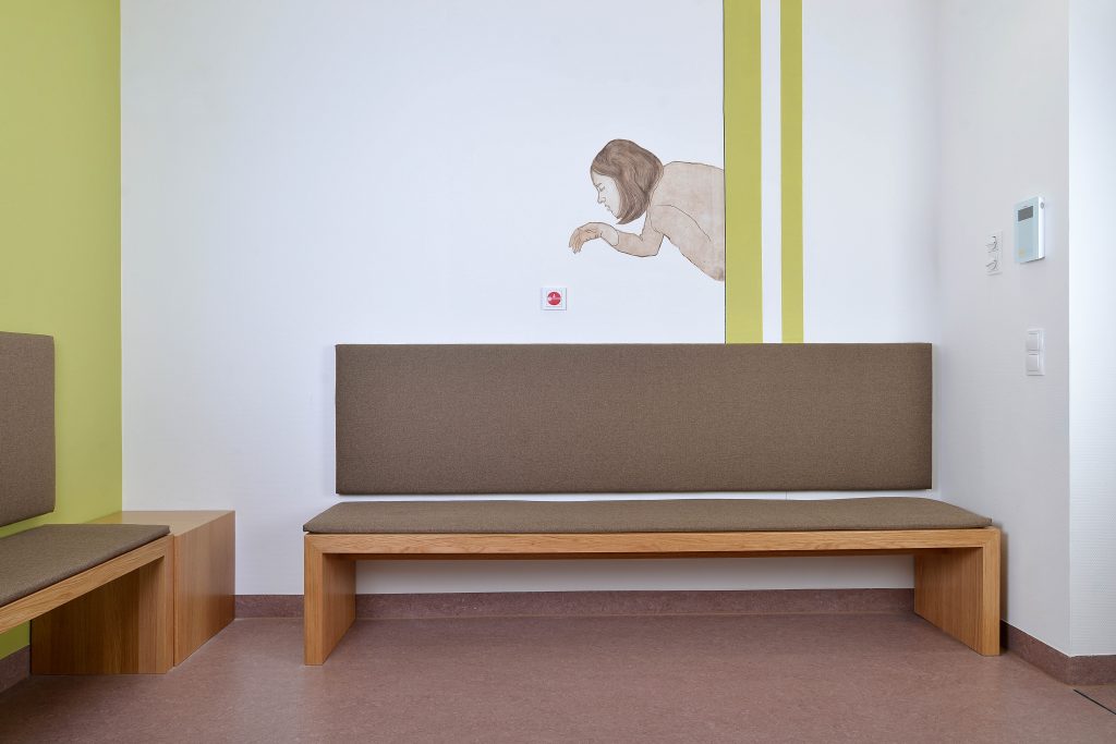 Wartebereich Euregio-Klinik (Raumfoto 3)